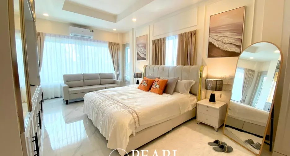 Haus zum Kauf mit 5 Zimmer in Bang Lamung, Chonburi