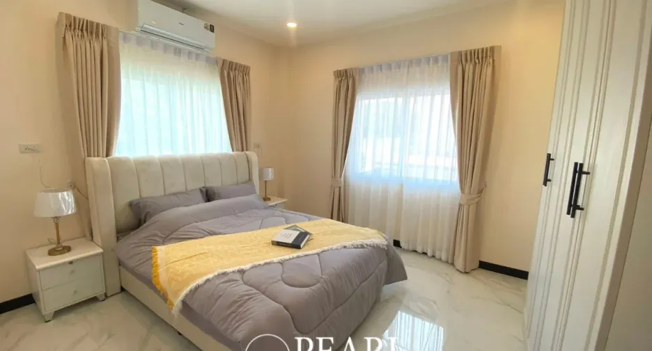 Haus zum Kauf mit 5 Zimmer in Bang Lamung, Chonburi
