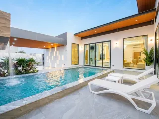 出售 4 卧室 独立屋 在 Bang Lamung, Chon Buri