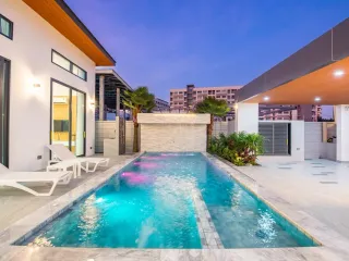 出售 4 卧室 独立屋 在 Bang Lamung, Chon Buri