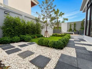 For sale 4 bedrooms house in Jomtien, Pattaya