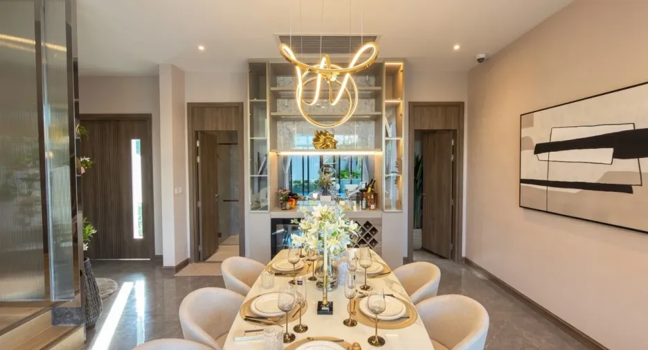 For sale 4 bedrooms house in Jomtien, Pattaya
