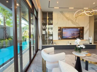 For sale 4 bedrooms house in Jomtien, Pattaya