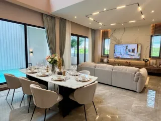 À vendre 4 chambres maison à Jomtien, Pattaya