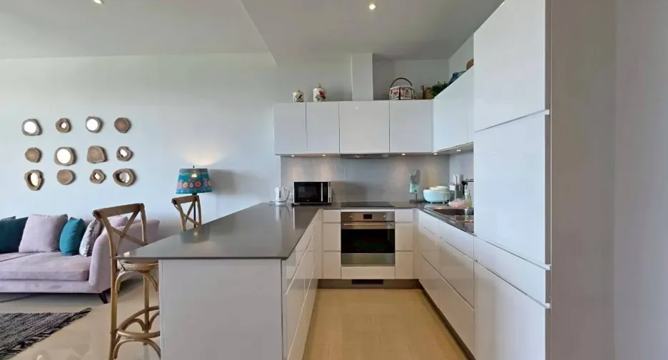 For sale 1 bed condo in Sattahip, Chonburi