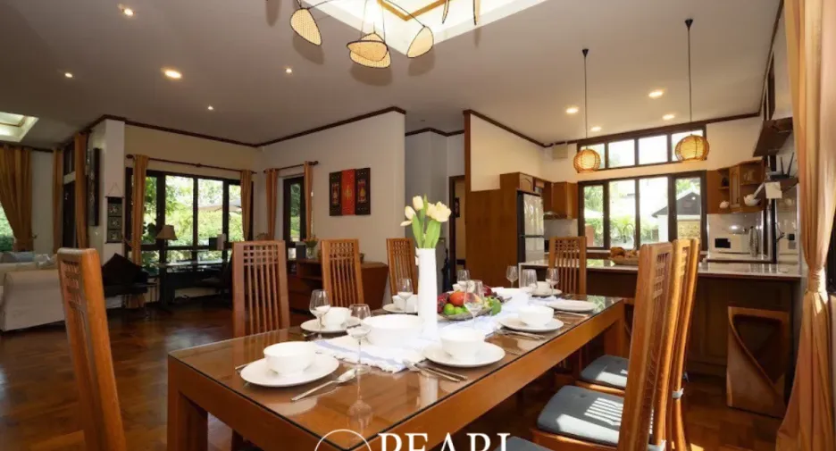 For sale 5 ベッドルーム house in Bang Lamung, Chonburi