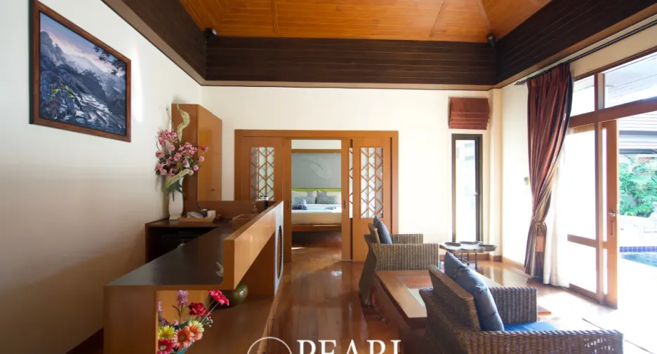 Haus zur Miete und zum Kauf mit 6 Zimmer in Bang Lamung, Chonburi