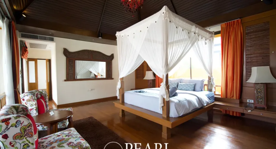 Haus zur Miete und zum Kauf mit 6 Zimmer in Bang Lamung, Chonburi