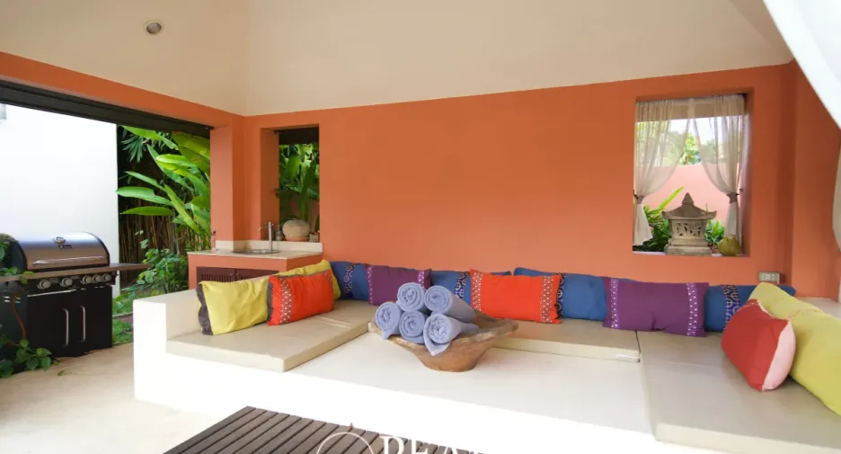 Haus zur Miete und zum Kauf mit 6 Zimmer in Bang Lamung, Chonburi