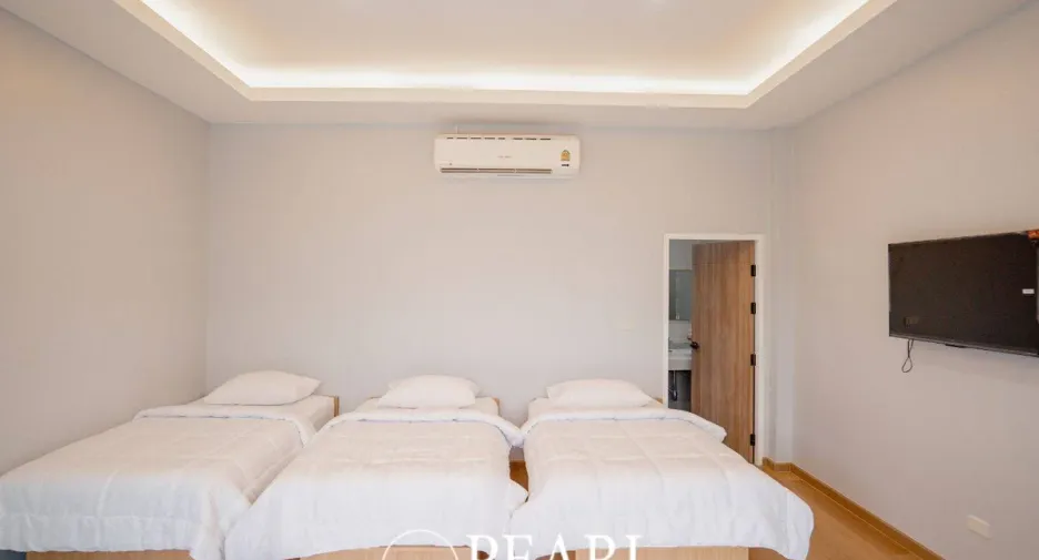 Haus zum Kauf mit 5 Zimmer in Sattahip, Chonburi