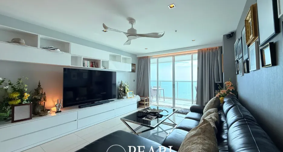 For sale 3 bedrooms condo in Bang Lamung, Chonburi