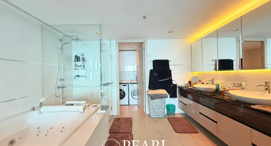 For sale 3 bedrooms condo in Bang Lamung, Chonburi