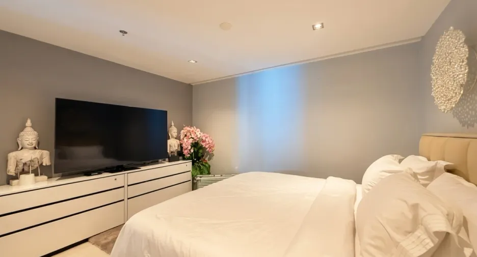 For sale 3 bedrooms condo in Bang Lamung, Chonburi