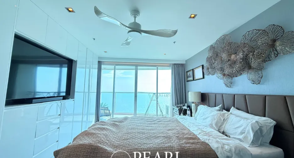 For sale 3 bedrooms condo in Bang Lamung, Chonburi