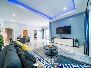For sale 5 bedrooms house in Bang Lamung, Chonburi