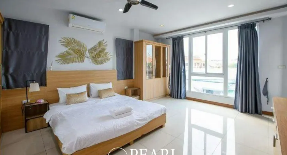 For sale 5 bedrooms house in Bang Lamung, Chonburi