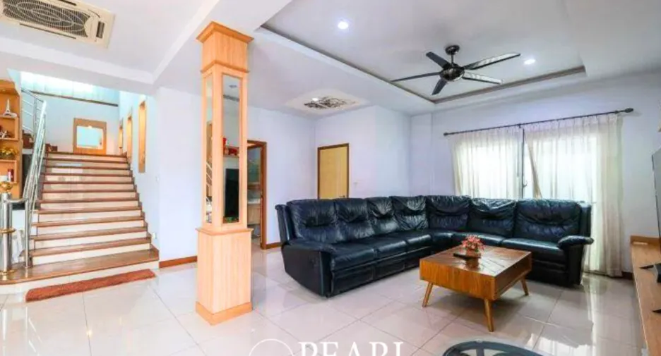 For sale 5 bedrooms house in Bang Lamung, Chonburi