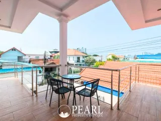 Casa en venta de 5 habitaciones en Bang Lamung, Chonburi
