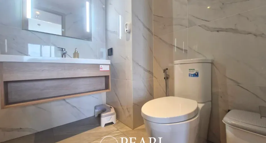 For sale 1 bed condo in Bang Lamung, Chonburi