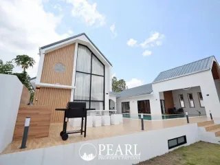 For sale 4 bedrooms house in Bang Lamung, Chonburi