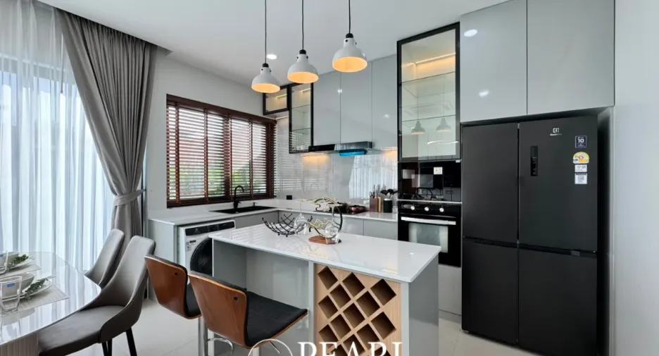 Casa en venta de 3 habitaciones en Bang Lamung, Chonburi