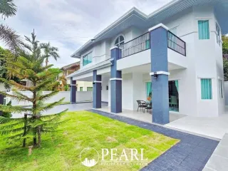 出售 4 卧室 独立屋 在 Bang Lamung, Chon Buri