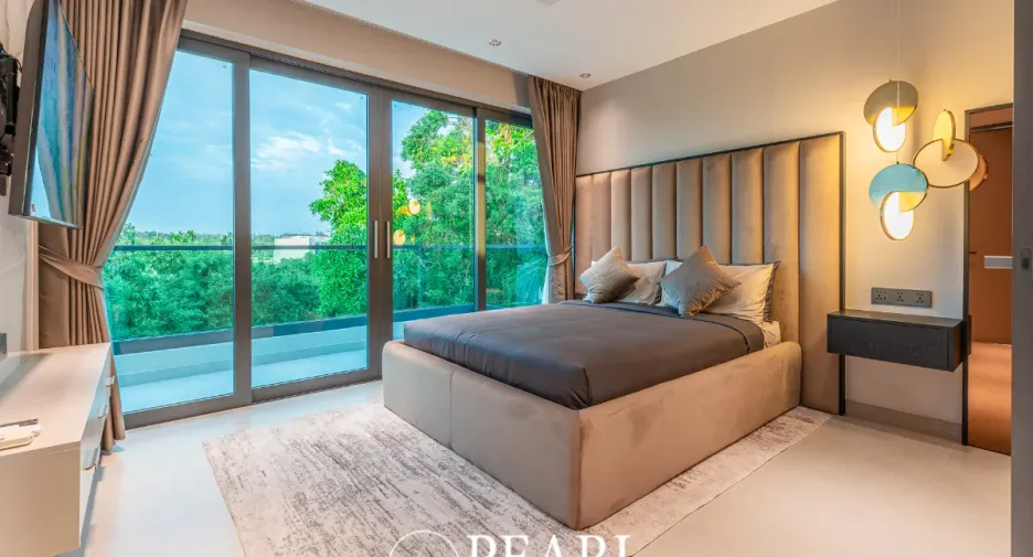 For sale 7 bedrooms house in Sattahip, Chonburi