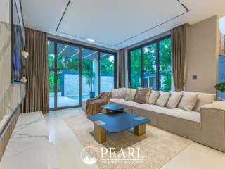 For sale 7 bedrooms house in Jomtien, Pattaya