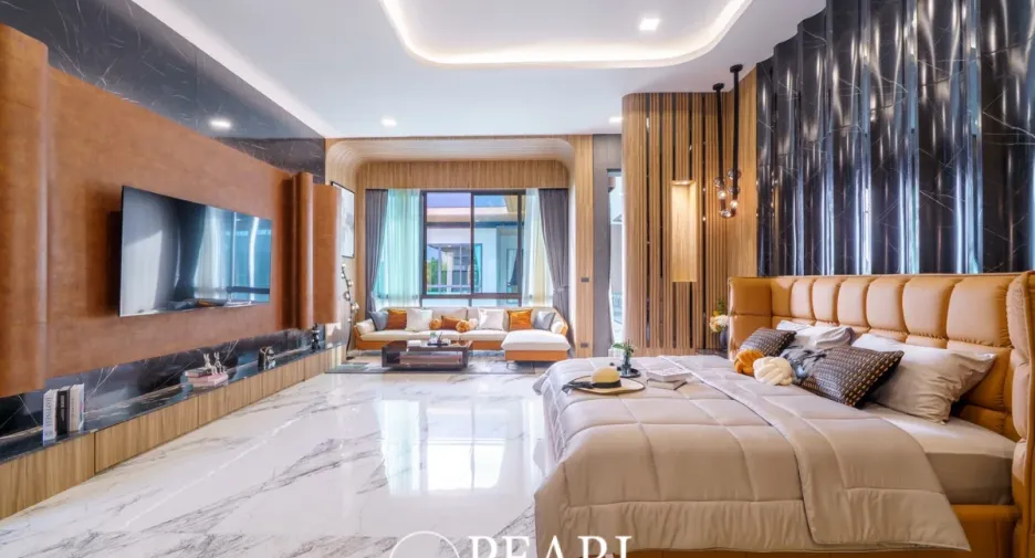 Casa en venta de 6 habitaciones en Bang Lamung, Chonburi