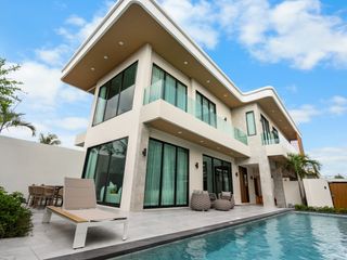 出售 4 卧室 独立屋 在 Bang Lamung, Chon Buri