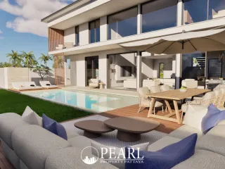 For sale 4 bedrooms house in Bang Lamung, Chonburi