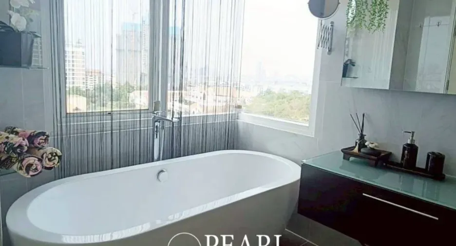 For sale 2 bedrooms condo in Bang Lamung, Chonburi