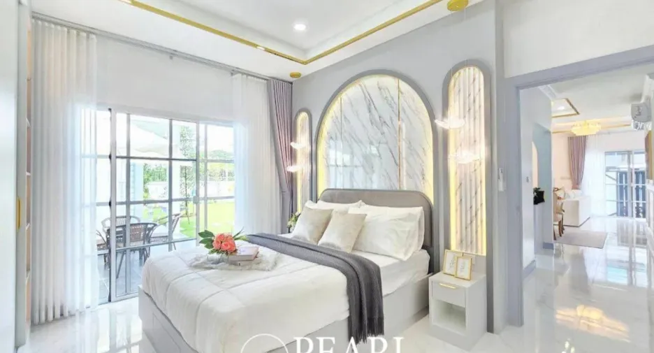 For sale 4 ベッドルーム house in Bang Lamung, Chonburi