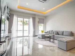 出售 5 卧室 独立屋 在 Bang Lamung, Chon Buri