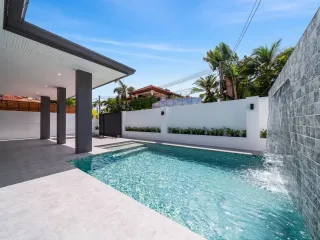 出售 5 卧室 独立屋 在 Bang Lamung, Chon Buri