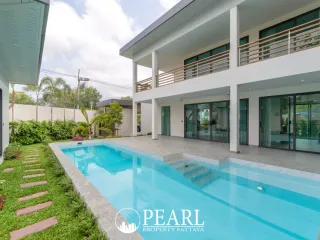 For sale 4 bedrooms house in Bang Lamung, Chonburi