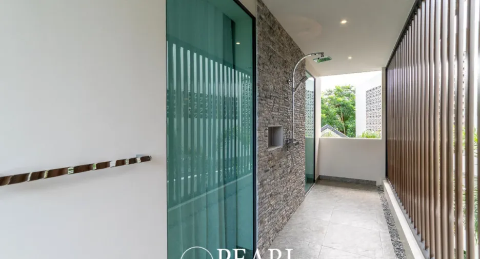 For sale 4 bedrooms house in Bang Lamung, Chonburi