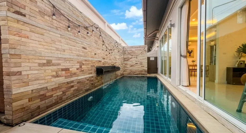 出租 和 出售 3 卧室 独立屋 在 Bang Lamung, Chon Buri