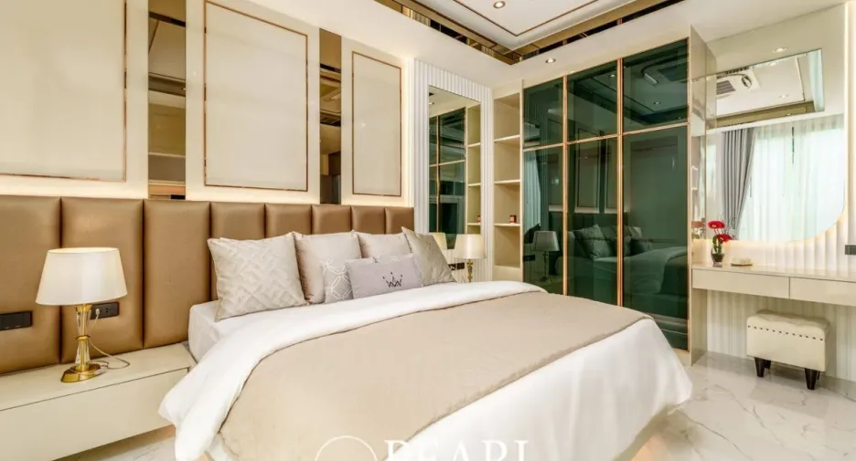 For sale 6 bedrooms house in Bang Lamung, Chonburi