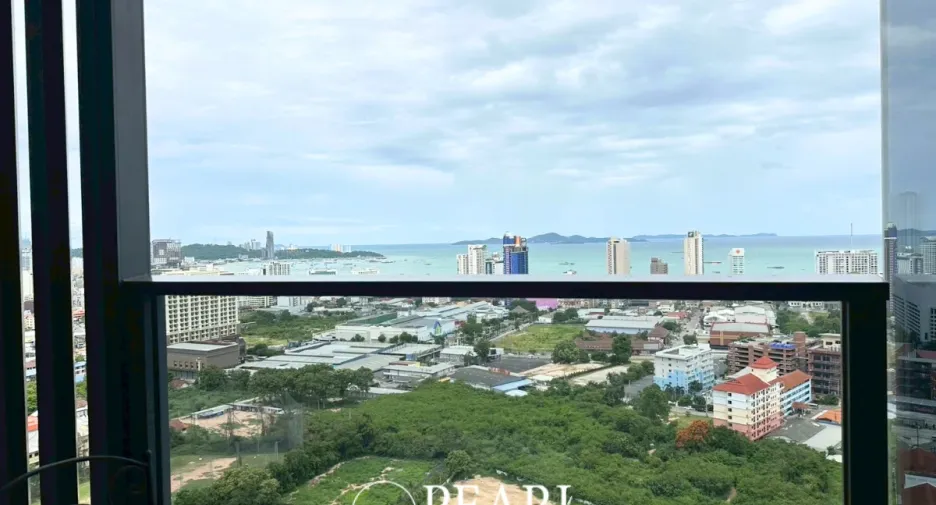 For sale 1 bed condo in Bang Lamung, Chonburi