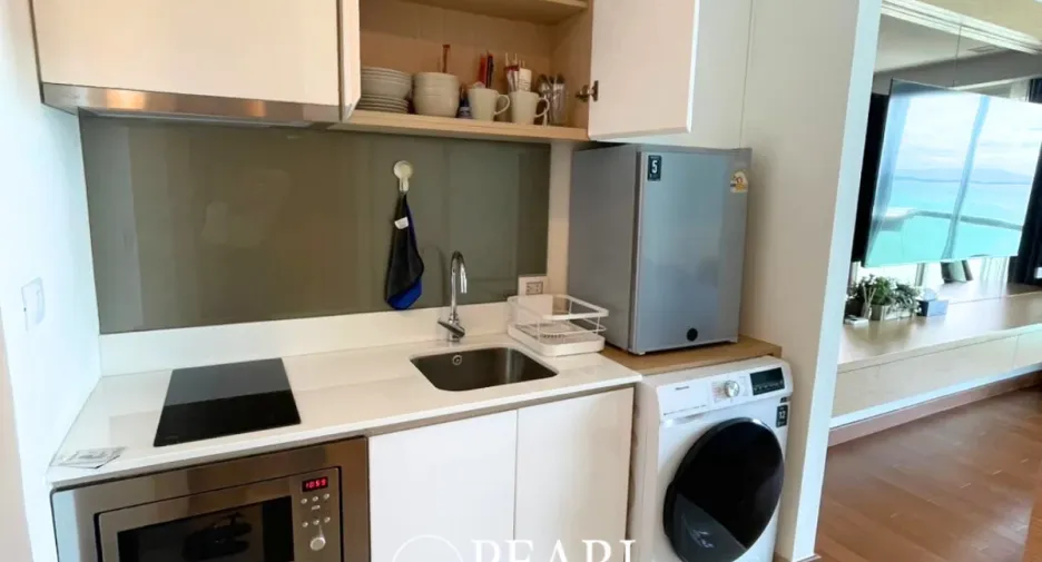 For sale 1 bed condo in Bang Lamung, Chonburi