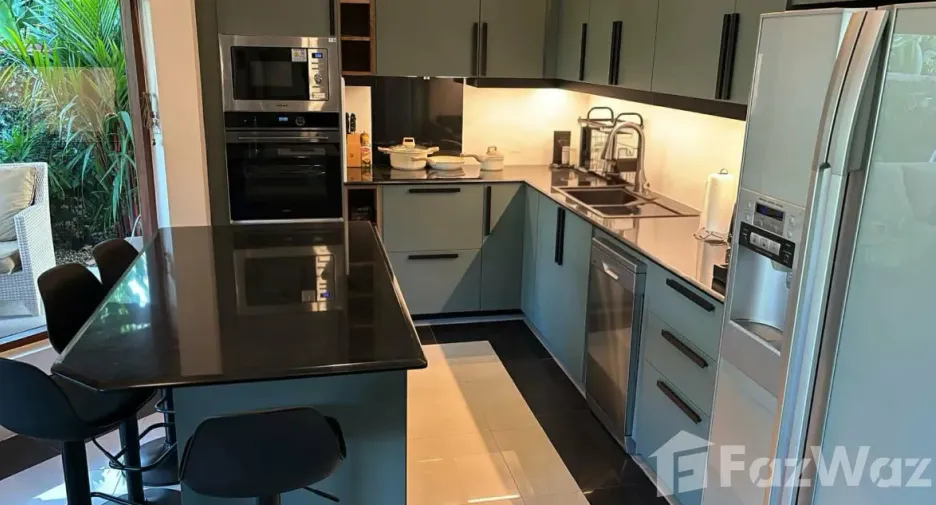 For rent 3 bedrooms villa in Mueang Phuket, Phuket
