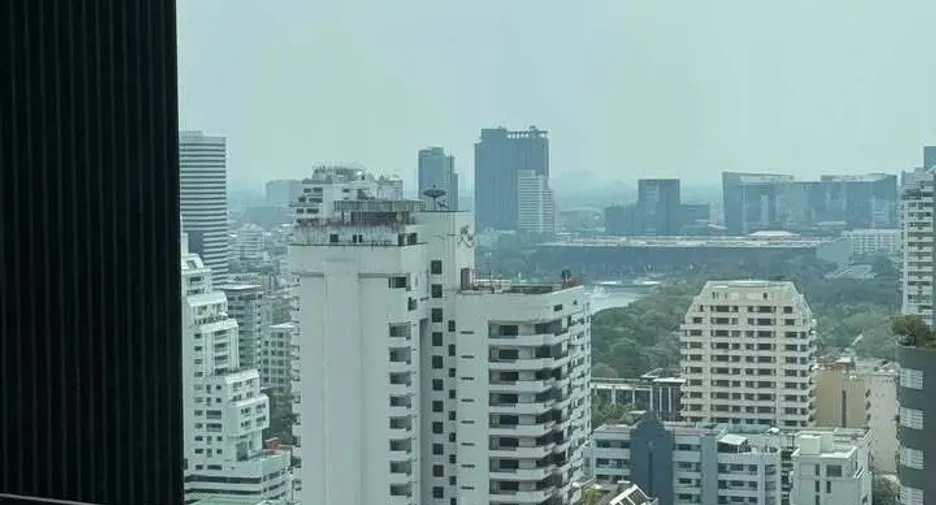 For rent 2 bedrooms condo in Khlong Toei, Bangkok