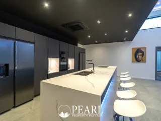 For sale 6 bedrooms house in Bang Lamung, Chonburi