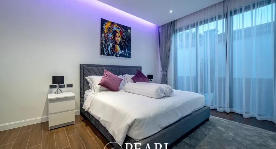 Casa en venta de 6 habitaciones en Bang Lamung, Chonburi