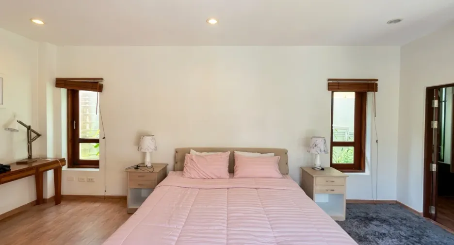 For sale 4 bedrooms house in Bang Lamung, Chonburi
