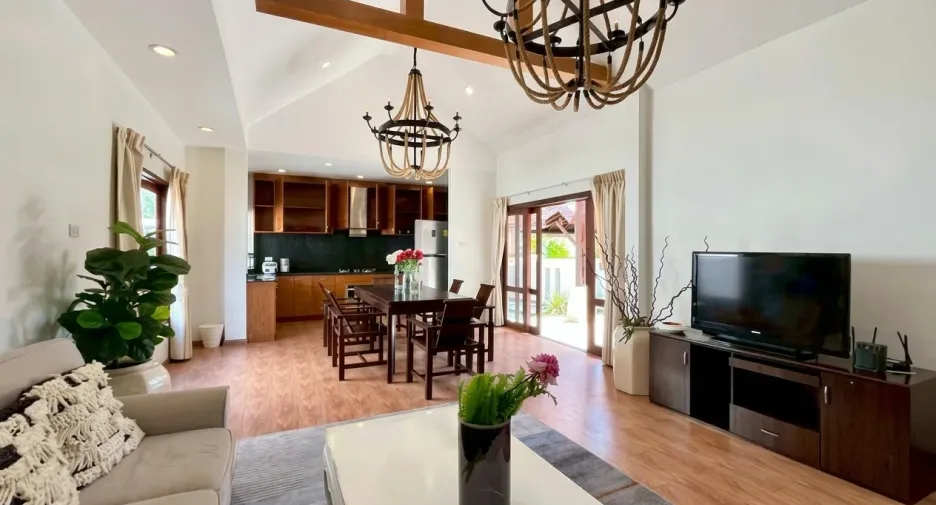 For sale 4 bedrooms house in Bang Lamung, Chonburi