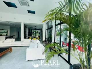 For sale 4 bedrooms house in Bang Lamung, Chonburi
