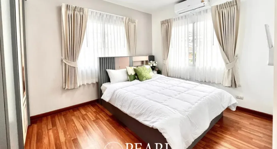 For sale 3 bedrooms house in Bang Lamung, Chonburi