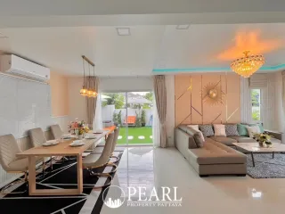 出售 3 卧室 独立屋 在 Bang Lamung, Chon Buri